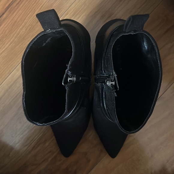 Ankle booties - Picture 4 of 6